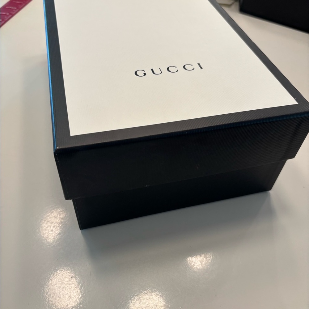 Gucci Shoe Box - Picture 2 of 3